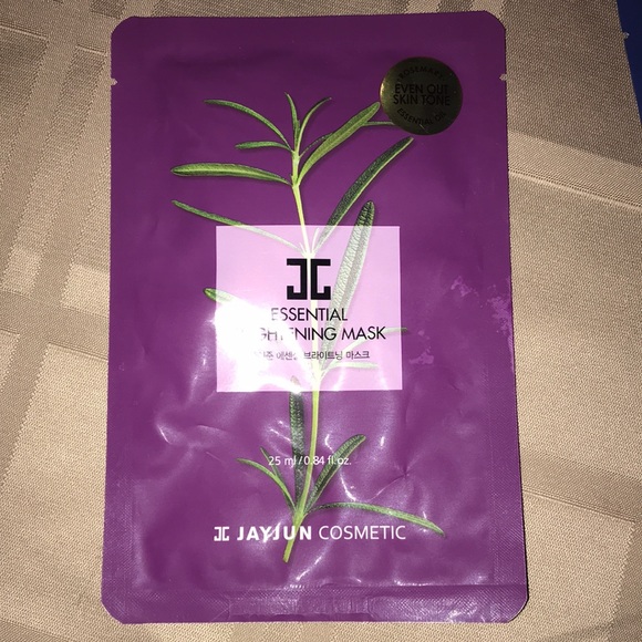 Essential Calming, Brightening, and Soothing Masks - includes 3 Masks - Picture 5 of 10